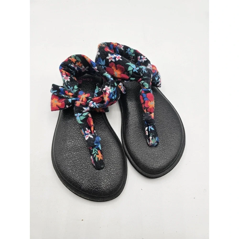 Sanuk Toddler Girls Yoga Mat Sandals Size 9-10 Floral Fabric Sling Back Straps‎